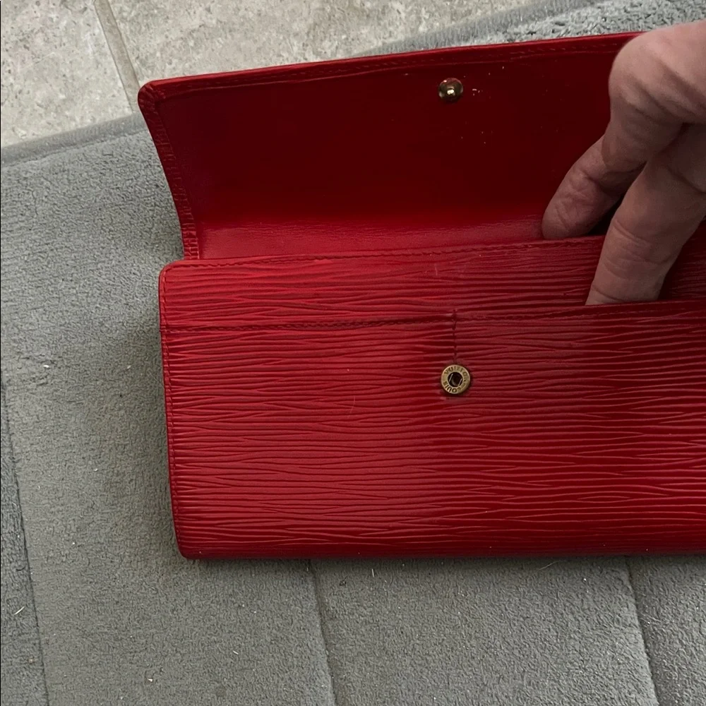 Louis Vuitton Scarlet Epi Leather Wallet with COA